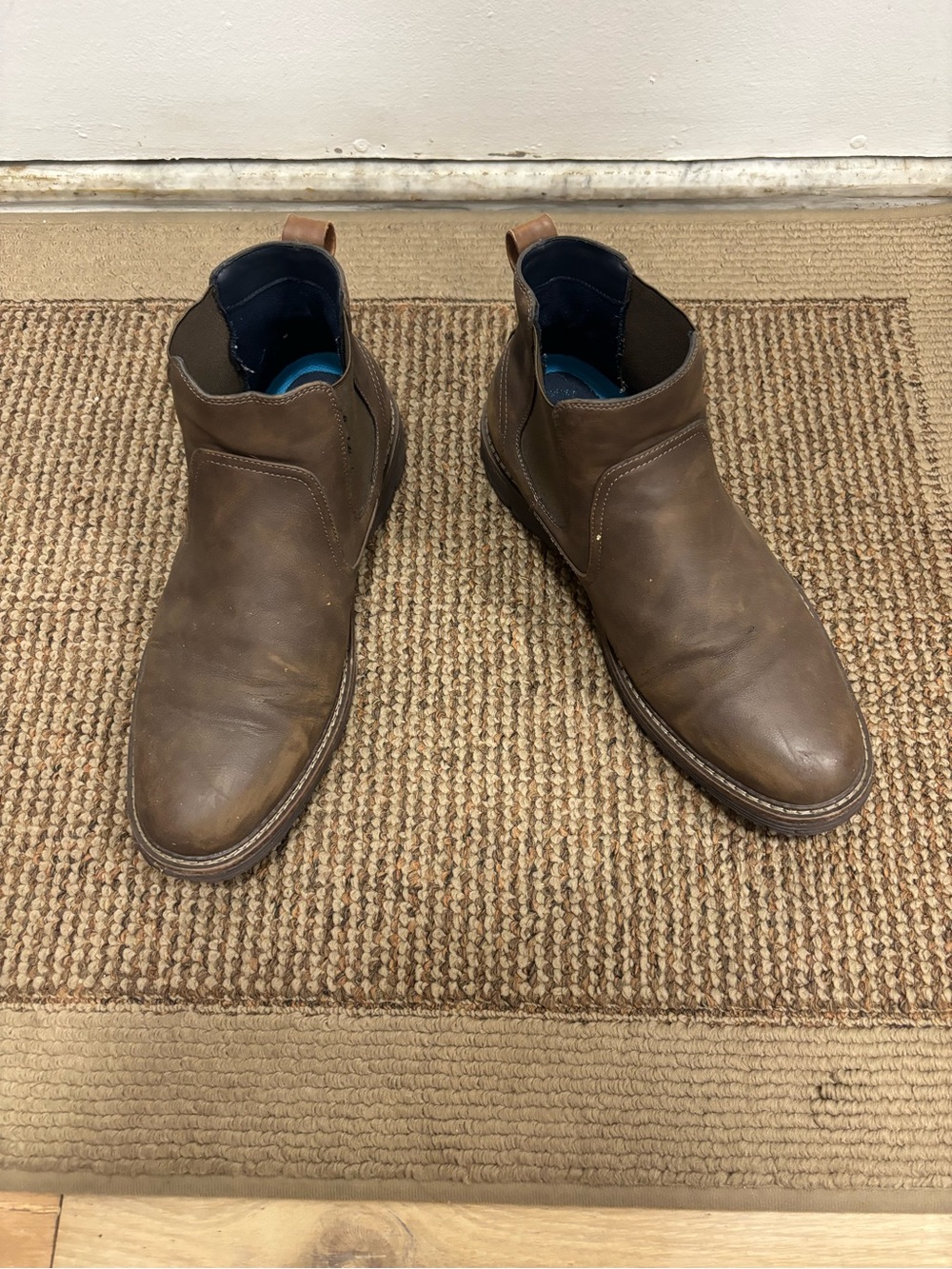Men's Brown Leather Chelsea Boots Dockers